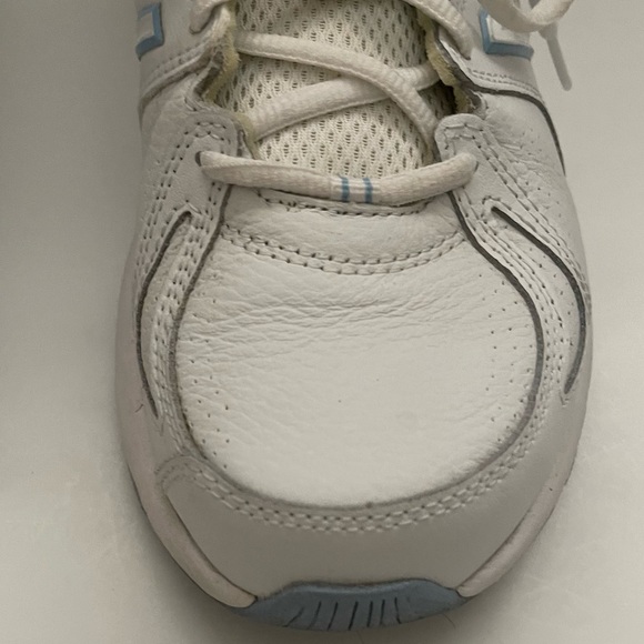 New Balance 857 Cross Trainer Low Top Tennis Shoes White/Baby Blue - size 9 - Picture 11 of 11